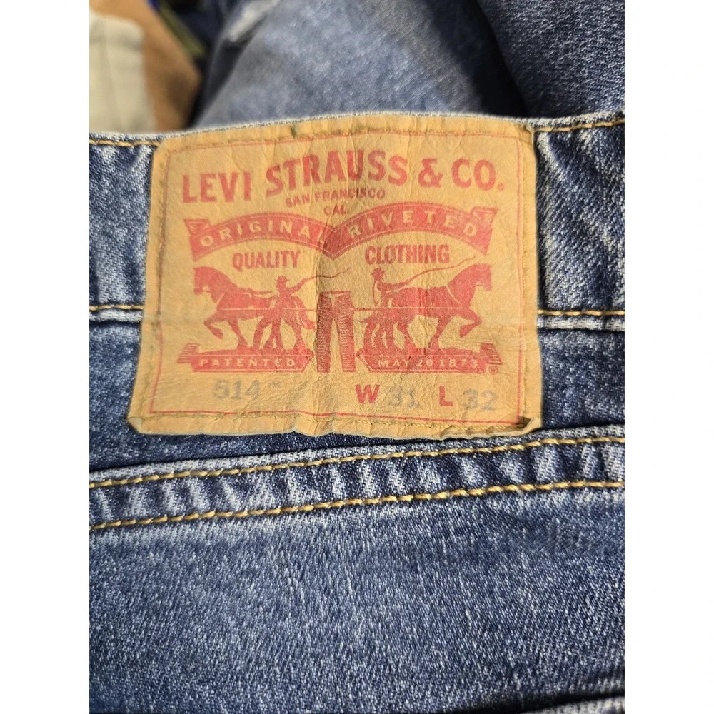 Levis 514 Jeans Mens Size 31x32 Straight Leg Distressed Blue Denim